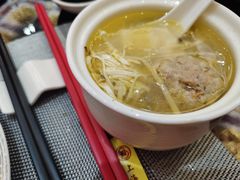 -梅龙镇酒家(南京西路总店)