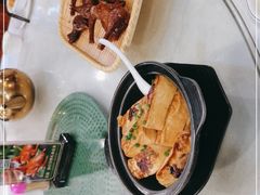 -五谷芳乳鸽王（大梅沙总店C区）(网红打卡店)