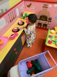 -莫莉幻想儿童乐园(武汉经开永旺店)