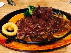 -玛格萝妮(汇智国际商业中心店)