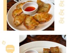 特色月亮虾饼-陈鹏鹏潮汕菜(欢乐海岸 海边景观店)