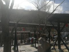 -北京水岸山吧度假村(雁栖镇店)