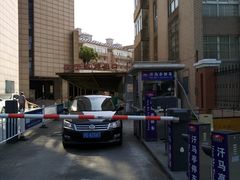 -苏宁电器广场·停车场