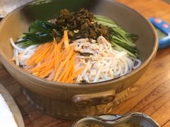 -滇香肴·云南菜蒸汽石锅鱼(云南北路店)