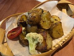 迷迭香烤土豆-POKEE VIA&Brunch·维娅(重庆来福士店)