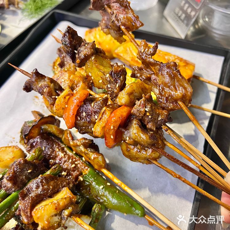 沙湾古镇爆火果酱烧烤,连陆仙人都来打卡过!!