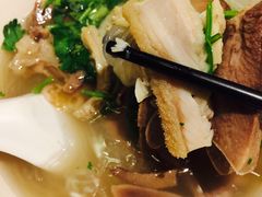-锅贴王小吃(南大街店)