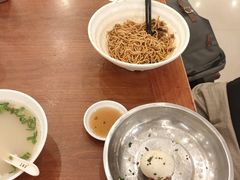 -三两春肚肺汤(崂山路店)