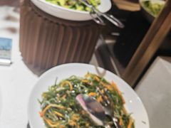 -舜耕山庄四时万和自助餐厅