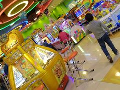 -汤姆熊欢乐世界(滨江店)