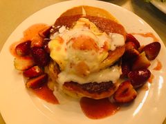 -Pancakes on the rocks(Darling Harbour)