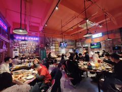 -蚝堡海鲜·威海菜·海肠捞饭·烧烤·亚洲吃蚝公司(幸福门店)