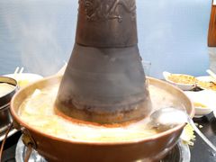 -楼外楼大刀肉传统火锅居(繁荣路店)