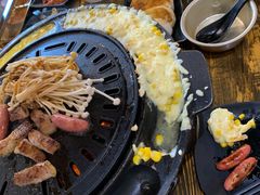 -胡悦里韩式烤肉(芝罘万达广场店)