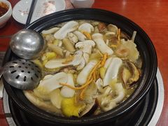 -菌之家·专业纯野生菌火锅·特色炒菌