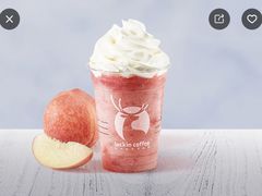 夏日桃桃冰-瑞幸咖啡(三胞国际广场店)