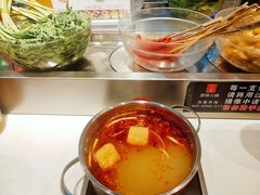 -百品聚旋转火锅(号外店)