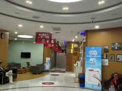 -雅悦齿科(顾村公园店)