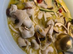 -蜜桃餐厅·伴山(绿宝广场店)