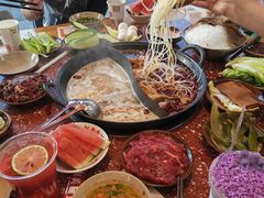 -赵美丽·重庆社区火锅·直营店(火车东站·中豪国际店)