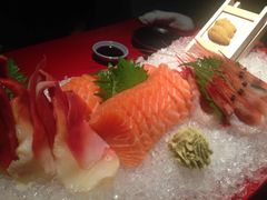 刺身船-初花·日本料理