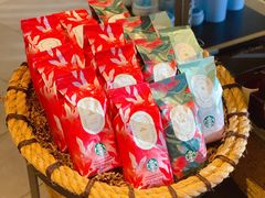 -星巴克臻选(莘庄仲盛店)