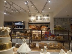 面包甜点陈列柜-桂美轩传承店(护国路店)