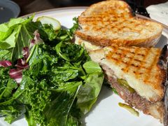 超级牛肉帕尼尼-O'mills Sourdough Bakery&Bistro(永嘉路店)