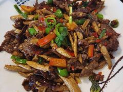 菌香牛柳-云隐小厨·传统大理美食(复兴路店)