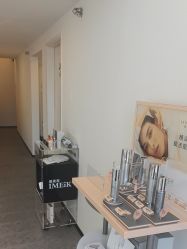 -JNK皮肤管理中心