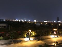 -城墙带状公园-大同古城墙广场停车场