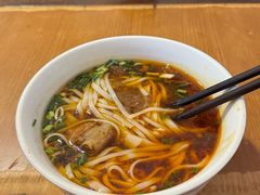 -矮子粉店1985·长沙米粉(湘春路店)