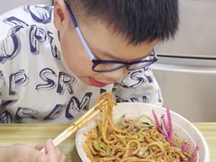 -黑八私房老北京炸酱面