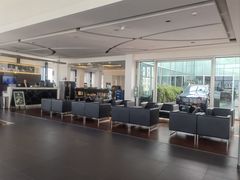 -杭州中升之星奔驰4S店(滨江店)