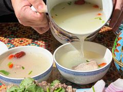-羊巴道新疆菜·清真(上梅林店)