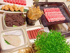 -海底捞火锅鲜切牛肉主题店(长寿路店)