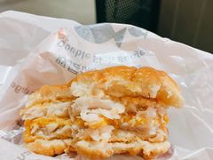 双层深海鳕鱼堡-麦当劳(静安寺店)