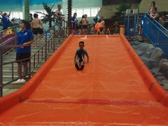 -青岛东方影都融创水世界