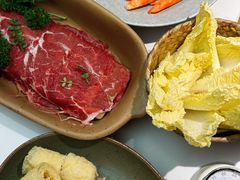 高原育牛Angus嫩肩-芸山季·云南野生菌火锅(南翔印象城MEGA店)