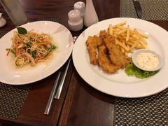 -Old House Restaurant