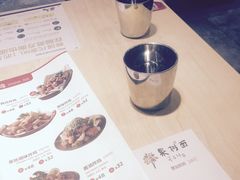 餐具摆设-韩香福脊骨汤锅(上杭路店)