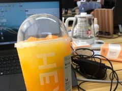 -喜茶(杭州滨江宝龙店)