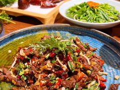 -老滇山寨•云南特色菜•地方菜•民族风情歌舞表演(金碧店)