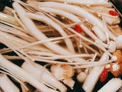 清淡三鲜锅-鲁西肥牛(九方购物中心店)