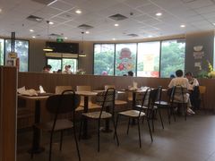 -麦当劳(上百万和城店)
