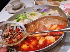 -左庭右院鲜牛肉火锅(金山万达店)