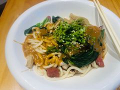 -大食代美食广场(上海中心店)