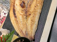 -山川小町·极番烧肉(新地假日广场店)