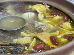 药膳汤底-威邵鸡煲(西华路总店)
