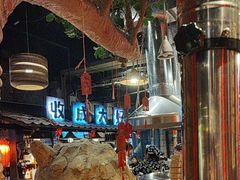 -破瓦寒窑·地摊烤羊排